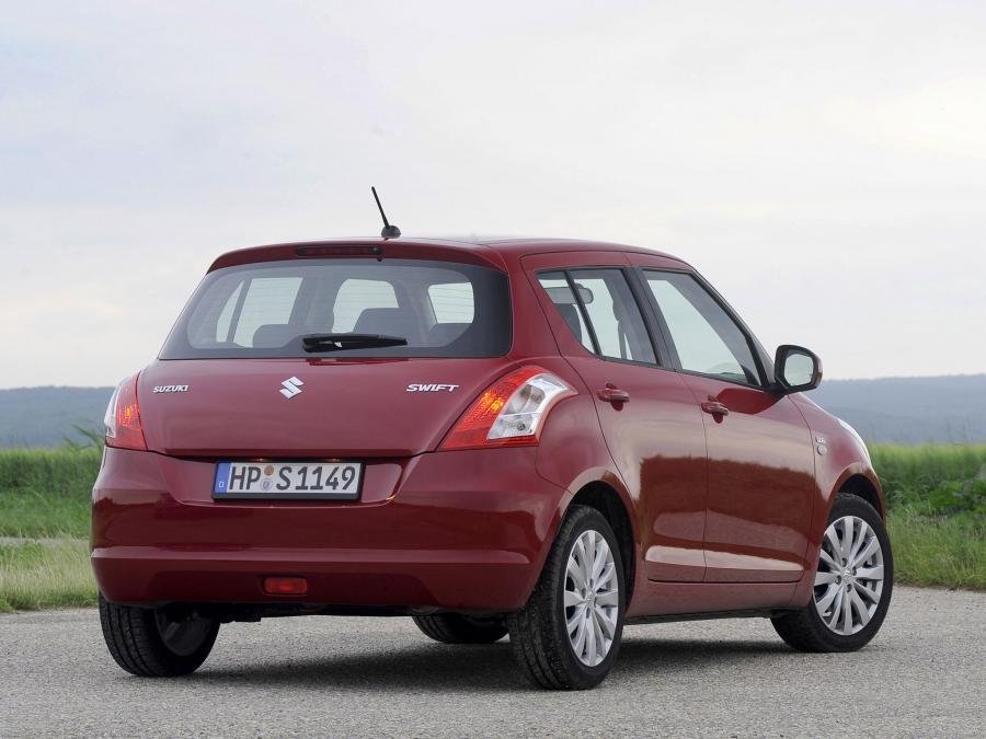  Suzuki Swift 2010 года  (фото 12 из 22)